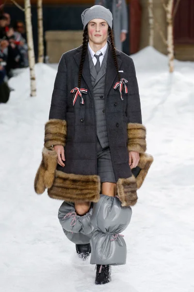 Look 5